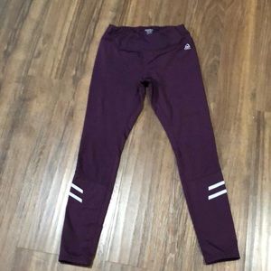 🌹 Reebok leggings